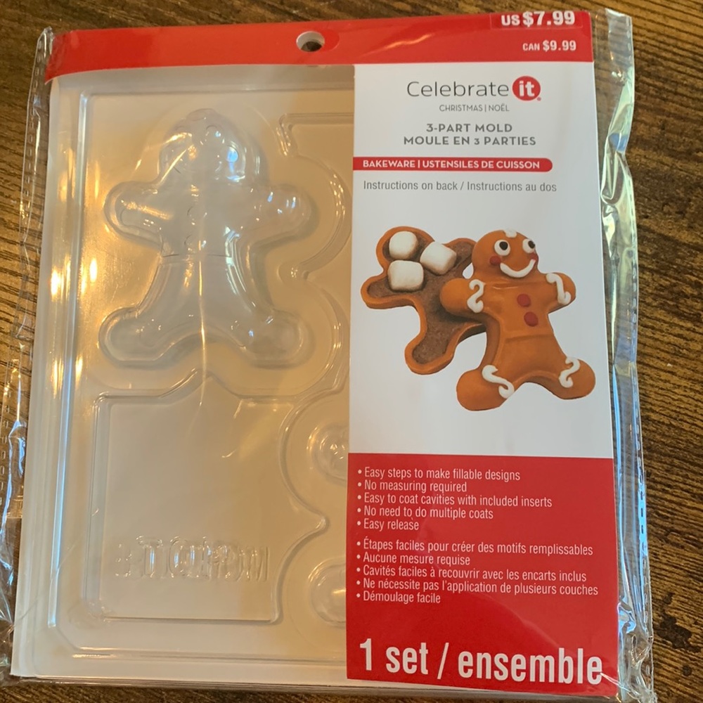 Celebrate IT Gingerbread 3 Part Mold kit.